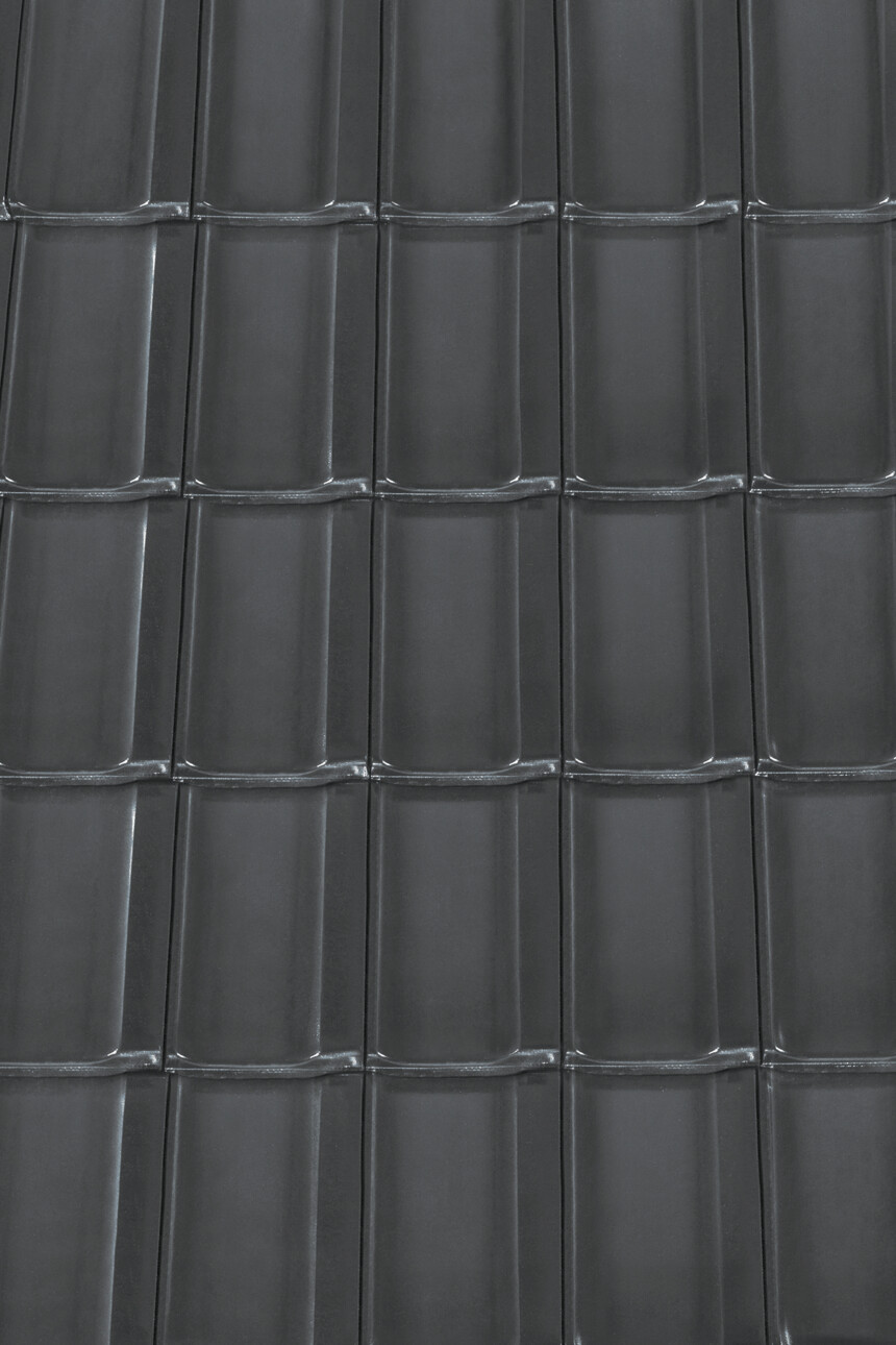 Slate grey glaze – laying