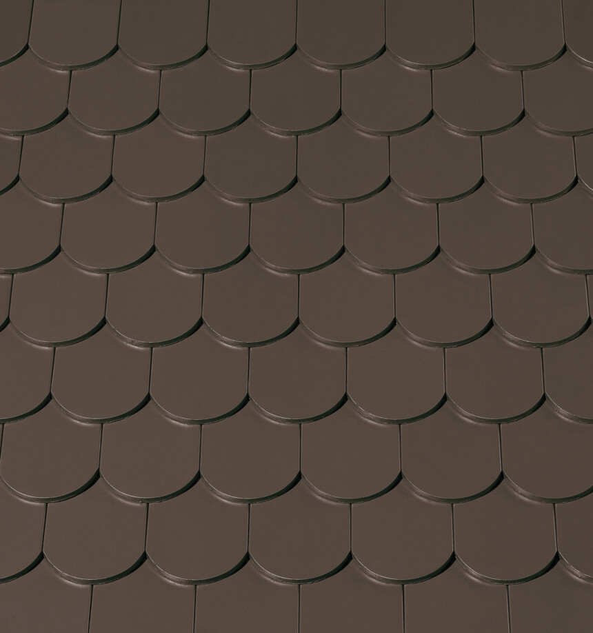 Dark brown engobe – laying