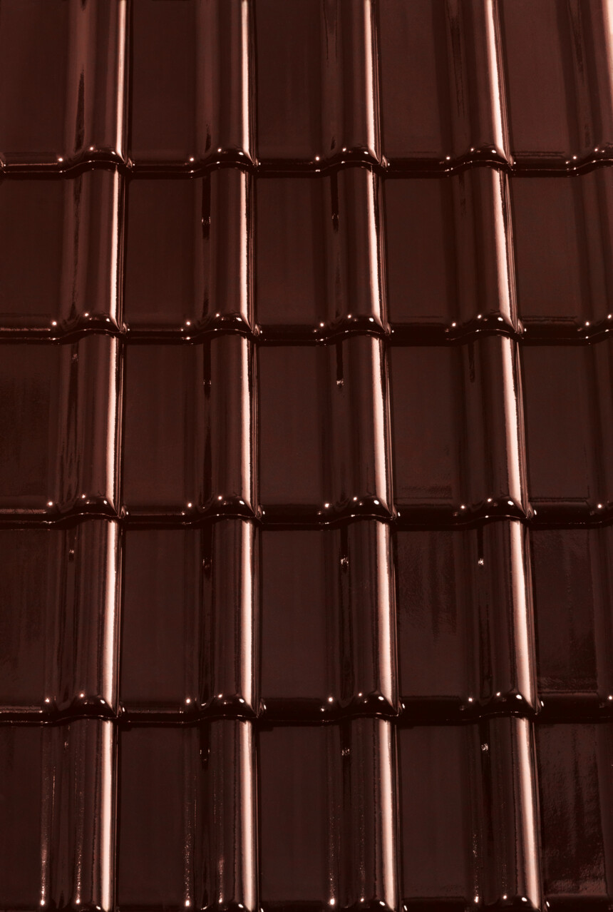Brown glaze ICON – laying